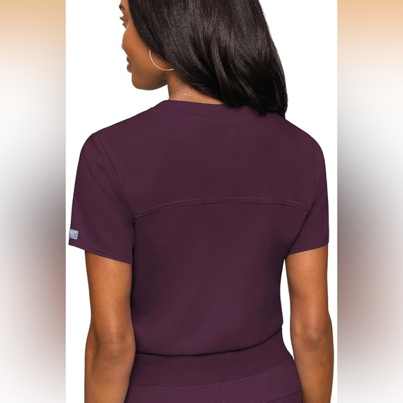Med Couture Touch 1-Pocket STRETCH Tuck In V-Neck Scrub Top in Wine Burgundy - Picture 4 of 10